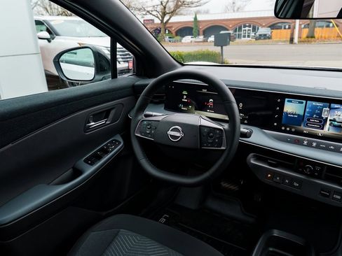 New 2026 Nissan Leaf image 10