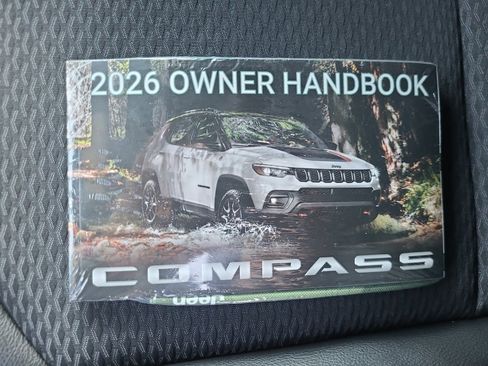 New 2026 Jeep Compass Latitude w/ Quick Order Package 29K image 34