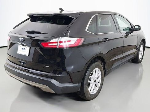 Used 2024 Ford Edge SEL w/ Convenience Package image 8