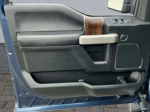 Used 2016 Ford F150 Lariat w/ Equipment Group 501A Mid image 9