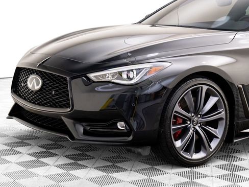 Used 2022 INFINITI Q60 Red Sport 400 w/ Proactive Package image 32