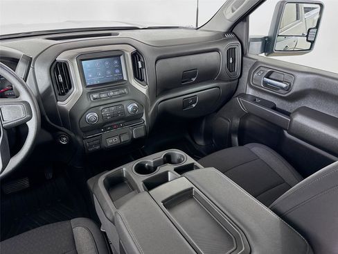 Used 2025 GMC Sierra 2500 Pro AWD/4WD image 22