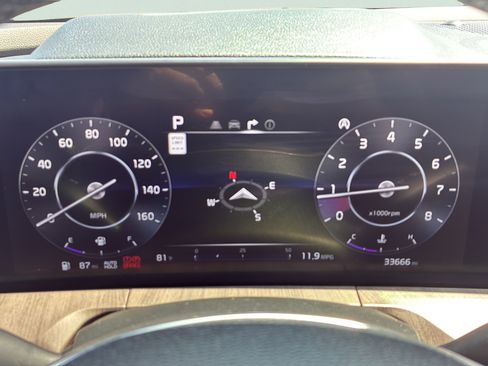 Used 2024 Kia Telluride SX Prestige AWD/4WD image 35