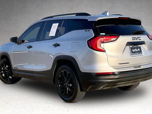 Used 2021 GMC Terrain SLE w/ Elevation Edition FWD image 4