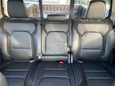 Used 2019 RAM 1500 Laramie image 27