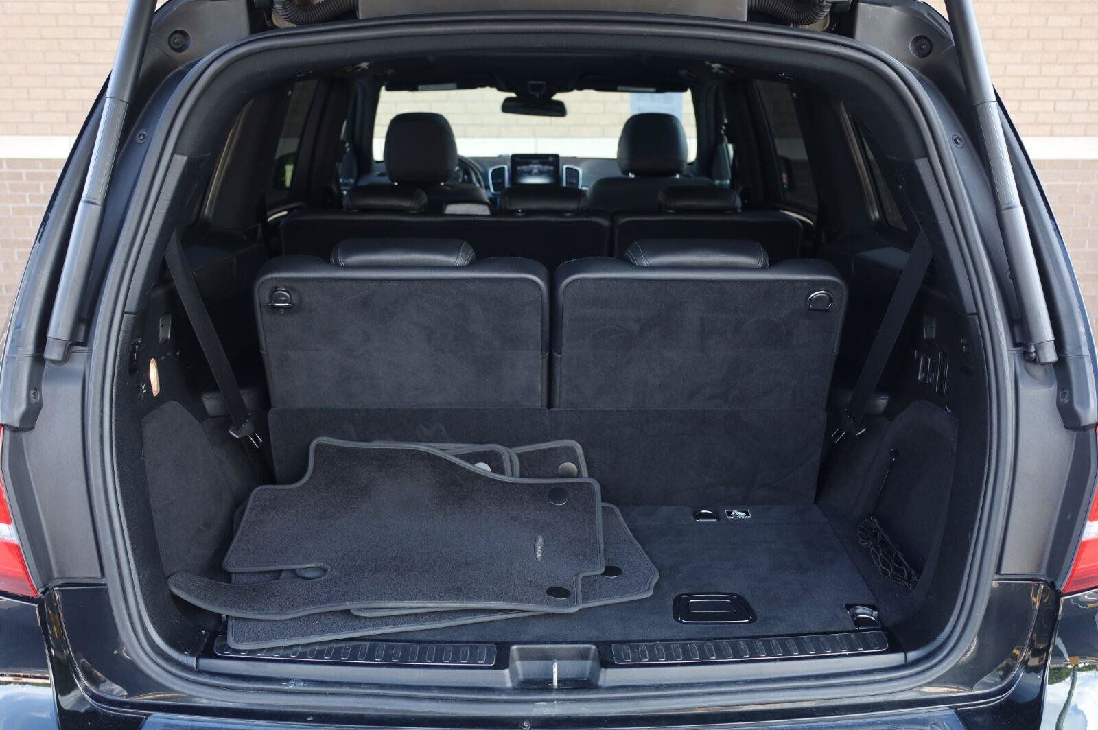 Used 2017 Mercedes-Benz GLS 450 4MATIC image 12