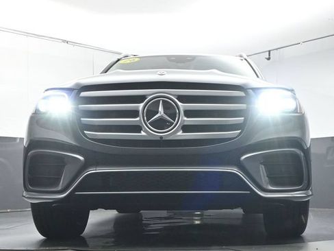 Certified 2026 Mercedes-Benz GLS 450 4MATIC image 35