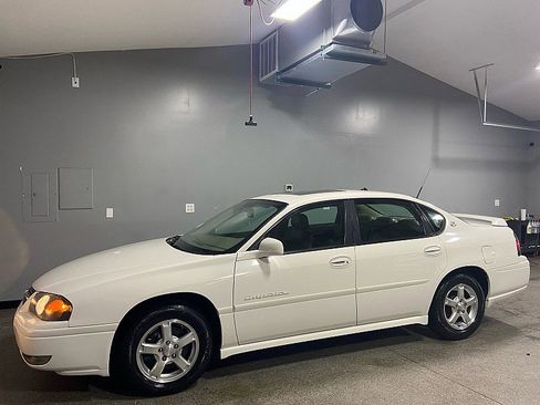 Used 2004 Chevrolet Impala LS w/ Preferred Equipment Group image 7