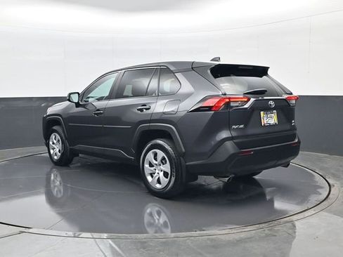Used 2024 Toyota RAV4 LE image 7