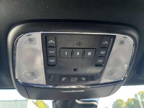 Certified 2021 Jeep Grand Cherokee Overland image 13