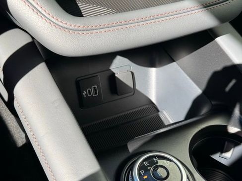 New 2026 Ford Explorer Active image 36