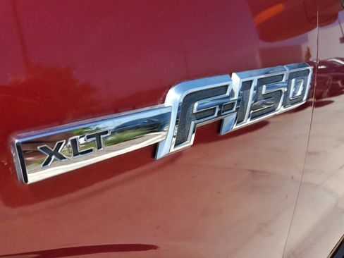Used 2014 Ford F150 XLT w/ XLT Chrome Package AWD/4WD image 16