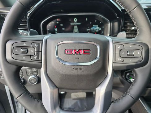 Used 2026 GMC Sierra 1500 SLT w/ SLT Premium Plus Package AWD/4WD image 27