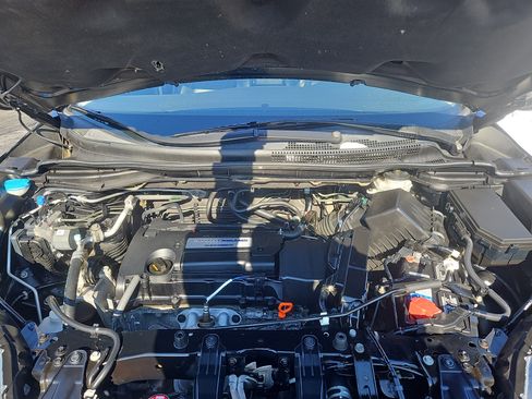 Used 2015 Honda CR-V Touring image 32