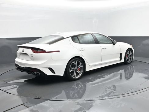 Used 2018 Kia Stinger GT AWD/4WD image 21