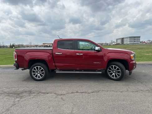 Used 2020 GMC Canyon Denali image 12