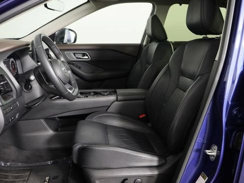 Used 2023 Nissan Rogue Platinum AWD/4WD image 13