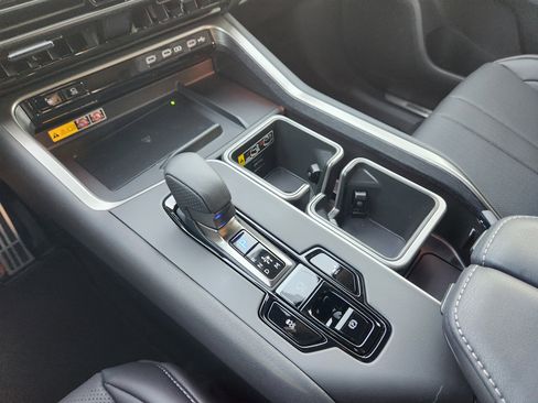 New 2026 Lexus TX 500h AWD image 15