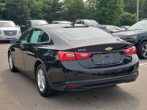 Used 2023 Chevrolet Malibu LT w/ Driver Confidence Package FWD image 4