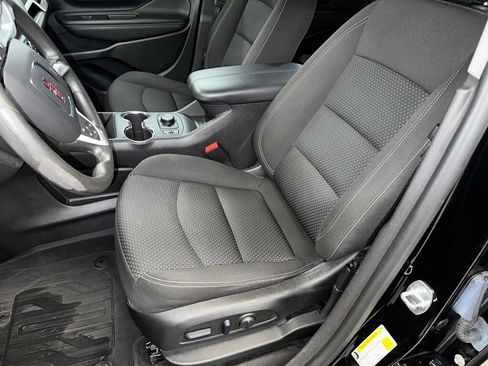 Certified 2022 GMC Terrain SLE w/ Driver Convenience Package image 5