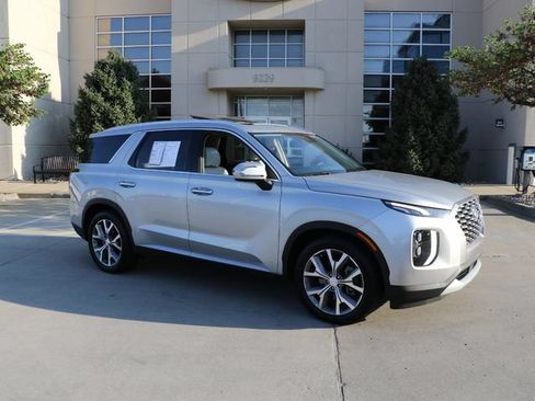 Used 2022 Hyundai Palisade SEL w/ Premium Package AWD/4WD image 1
