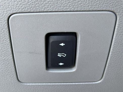 Used 2015 Ford F150 XLT w/ Equipment Group 301A Mid image 21