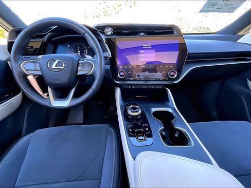 Used 2023 Lexus RZ 450e Premium image 14