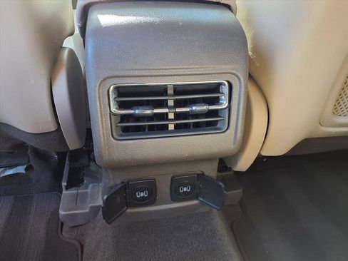 Certified 2023 Lincoln Corsair FWD w/ Equipment Group 101A image 7