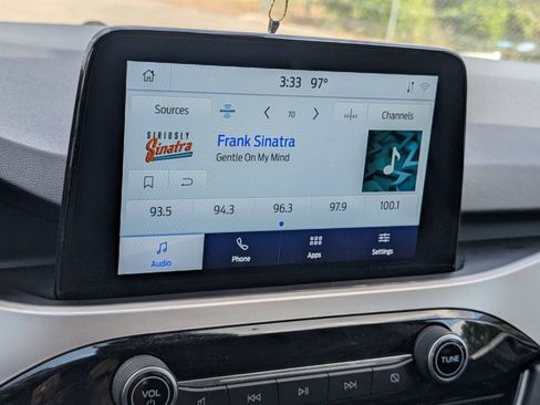 Used 2020 Ford Escape SEL FWD image 9