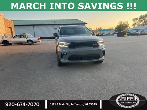 Used 2023 Dodge Durango GT image 5