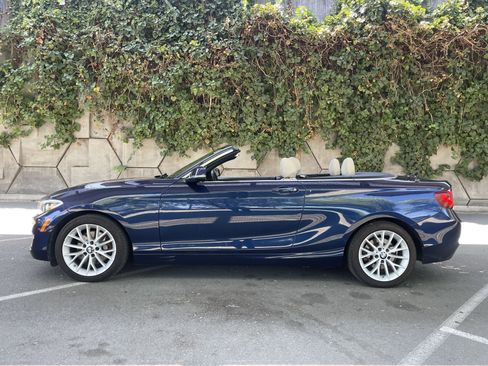 Used 2016 BMW 228i xDrive Convertible AWD/4WD image 1