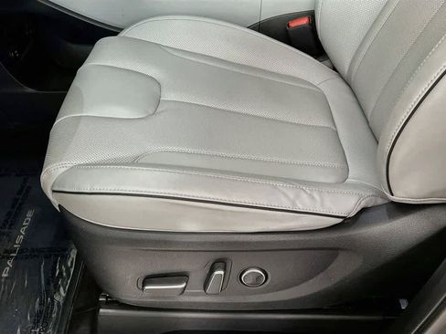 Used 2023 Hyundai Palisade SEL w/ Cargo Package FWD image 28