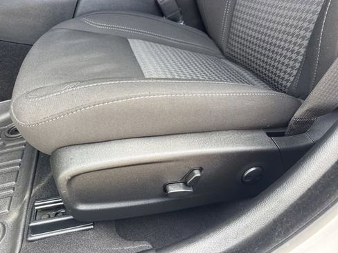 Used 2023 Dodge Charger SXT w/ Blacktop Package image 37