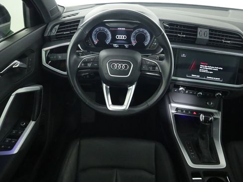 Used 2023 Audi Q3 2.0T Premium Plus image 10