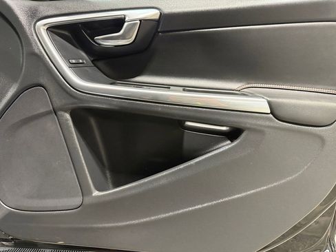 Used 2015 Volvo V60 T5 Cross Country Platinum w/ Protection Package image 12