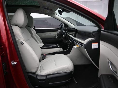 New 2025 Hyundai Tucson SEL image 31