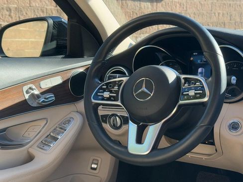 Used 2020 Mercedes-Benz C 300 4MATIC Sedan image 13