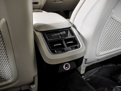 Used 2019 Volvo S60 T5 Inscription FWD image 42