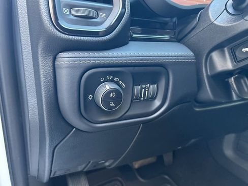 New 2026 RAM 3500 Limited image 47