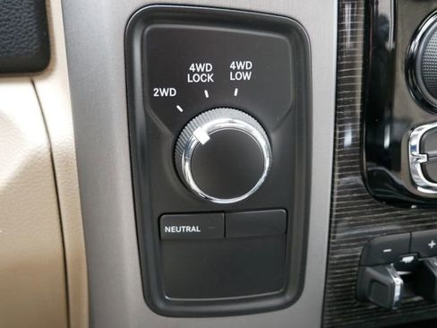 Used 2018 RAM 3500 Laramie Longhorn image 25