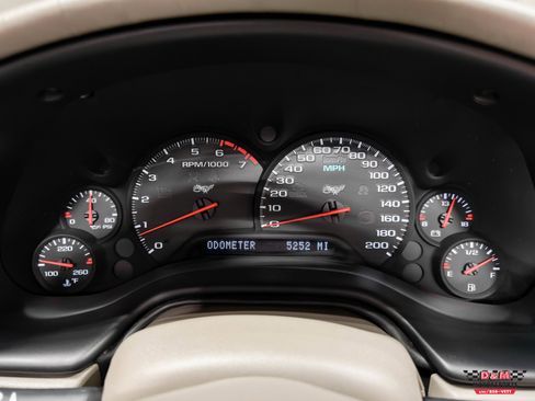 Used 2003 Chevrolet Corvette Convertible w/ Preferred Equipment Group1 image 18