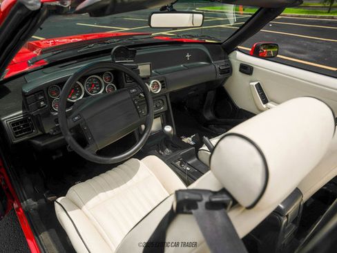 Used 1992 Ford Mustang LX image 39