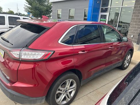 Used 2017 Ford Edge Titanium w/ Equipment Group 301A AWD/4WD image 8
