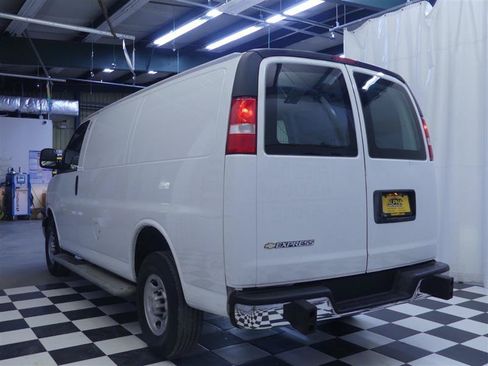 Used 2024 Chevrolet Express 2500 w/ Driver Convenience Package RWD image 6