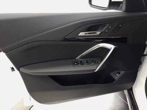 Used 2025 BMW X1 xDrive28i w/ Convenience Package image 10