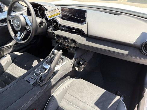 New 2026 MAZDA MX-5 Miata RF Club w/ Interior Package RWD image 23