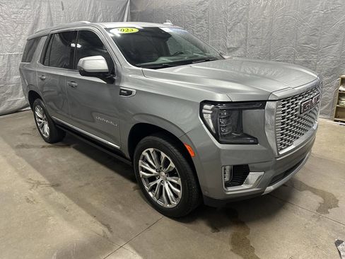 Used 2023 GMC Yukon Denali w/ Denali Reserve Package image 1