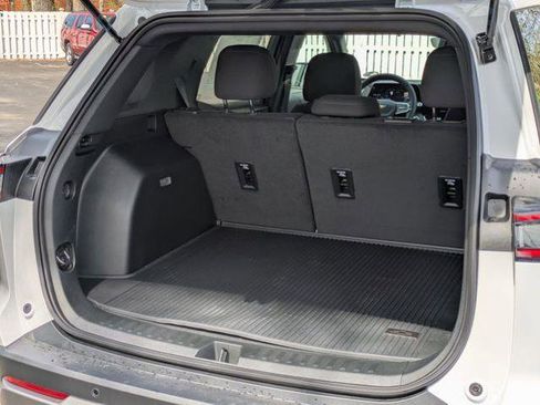 New 2026 Chevrolet Equinox LT image 25