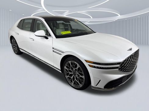 Used 2024 Genesis G90 3.5T AWD/4WD image 1