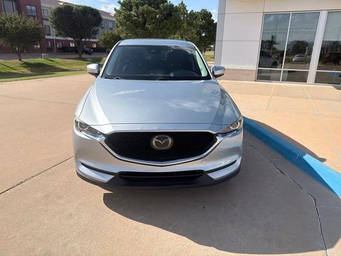 Used 2018 MAZDA CX-5 Touring FWD image 4